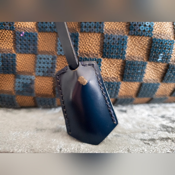 Louis Vuitton Paillettes Damier Ebene Speedy 30 w/Dustbag, Lock and Keys - Picture 10 of 17